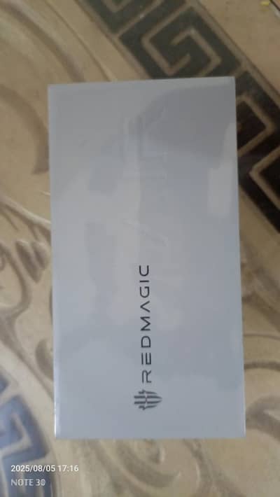 redmagic 10 air 9/10 condition  12+12 gb 256  storage