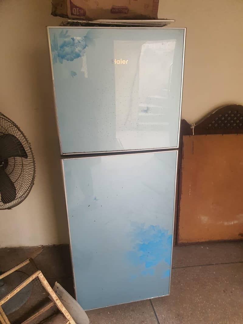Refrigerator 0