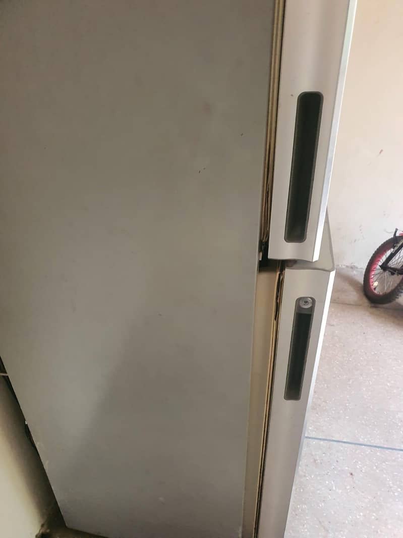 Refrigerator 1