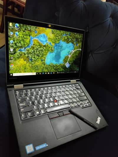 Lenovo yoga 370 i7 7th Gen