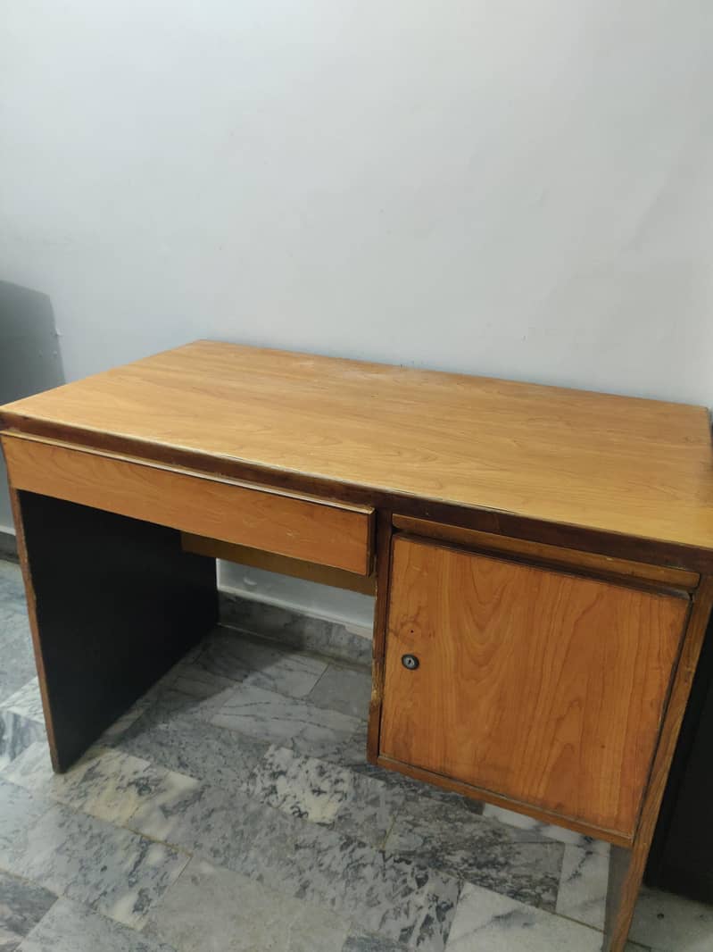 Study/Office table 0