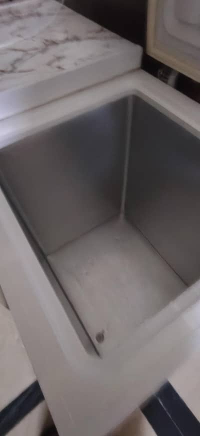 waves deep freezer in new condition
