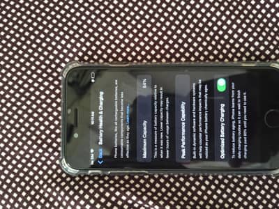 Apple iPhone SE