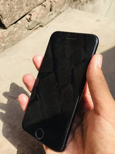 Apple iPhone SE 2020
