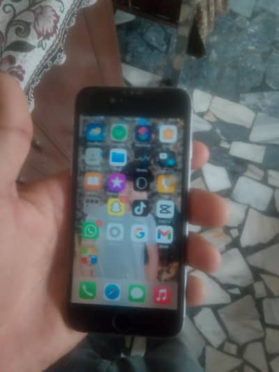 Apple iPhone 6S