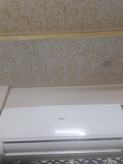 hair 1.5 ton ac | good condition | white color | out door unit include