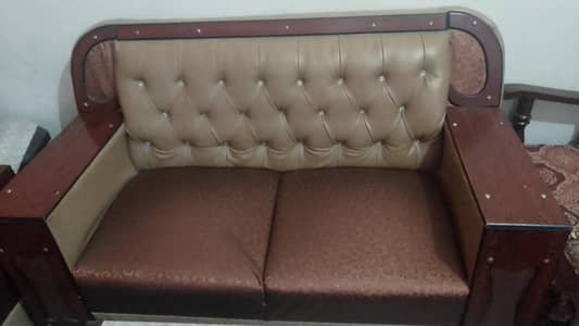 6 peace leather sofa set for sale condition normal ha