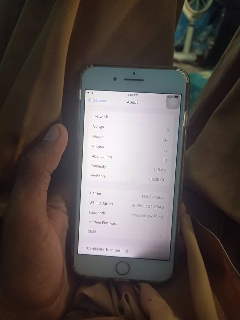 Apple iPhone 7 Plus 0