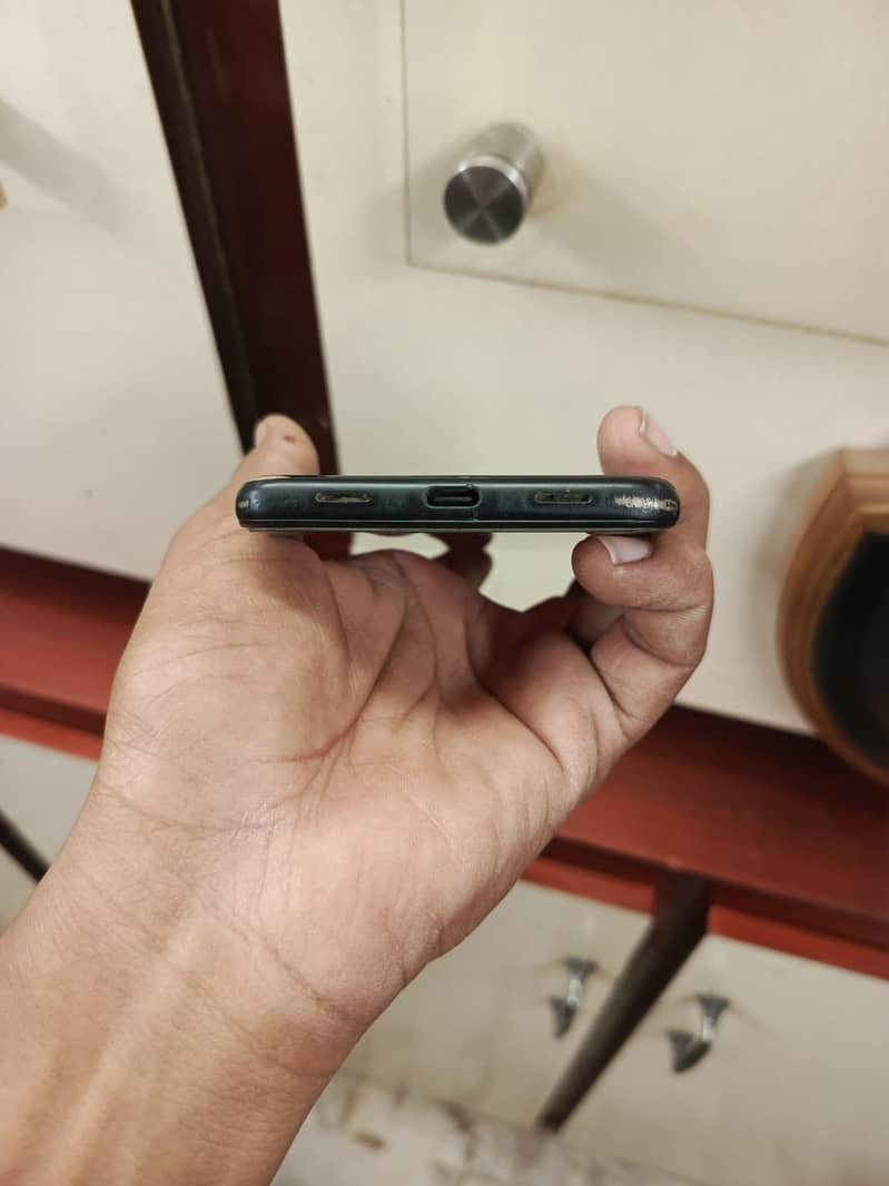 Google Pixel 4a 4