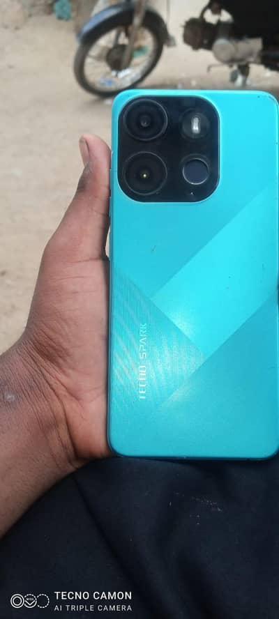 Tecno Spark 20