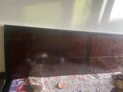 Bed set for sale without mettres