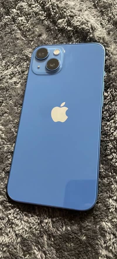 Apple iPhone 13