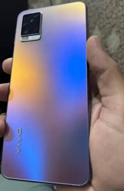 Vivo V20