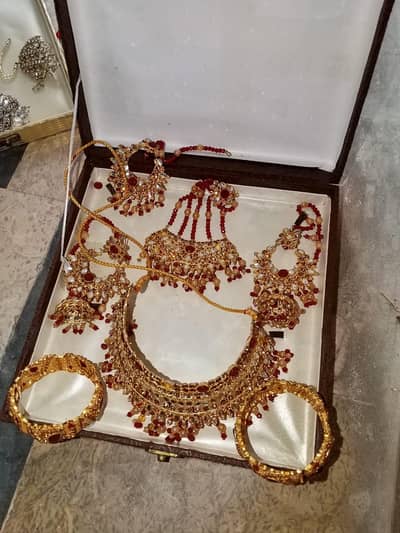 jewellery set