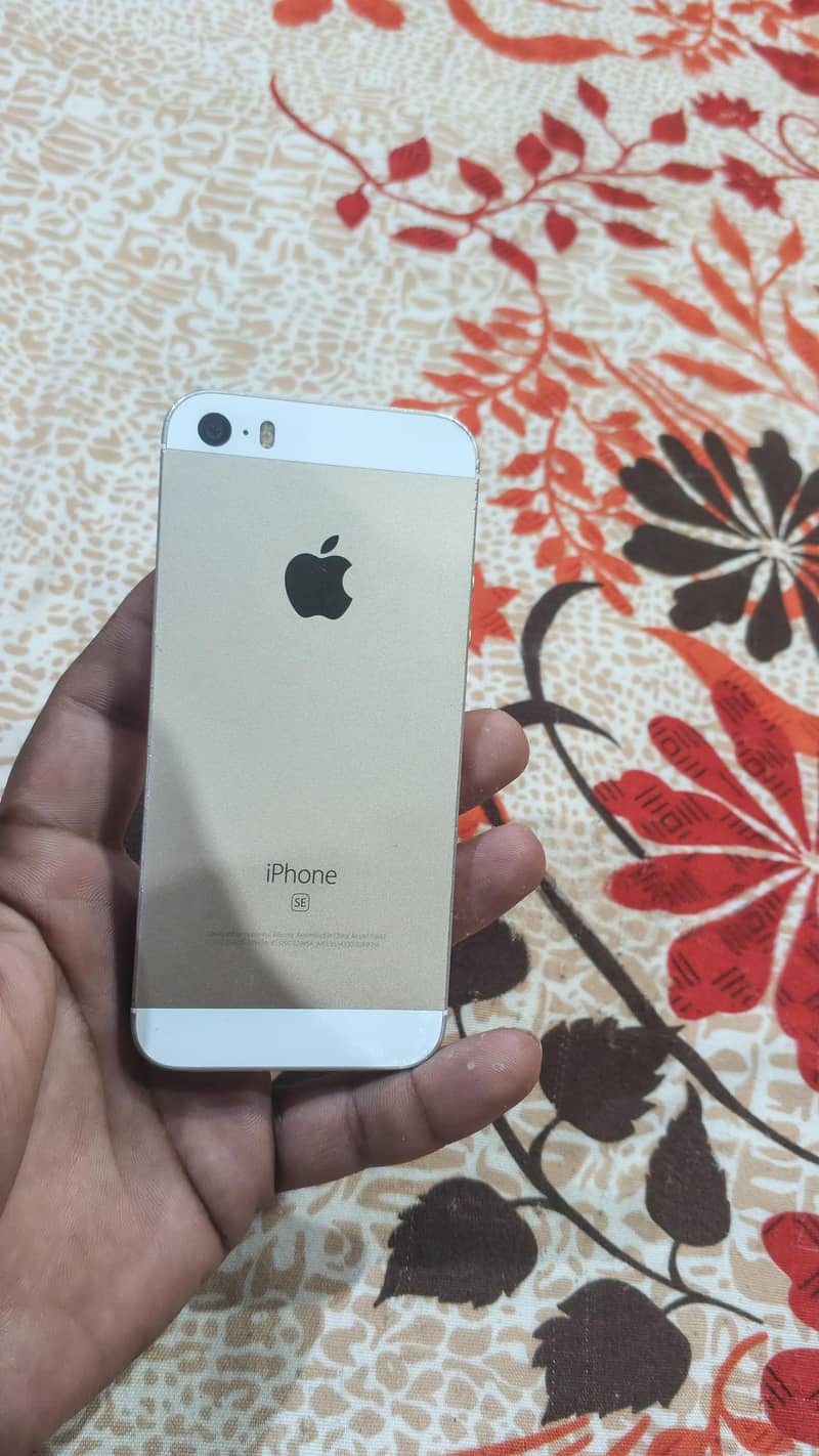 iphone 5se 1