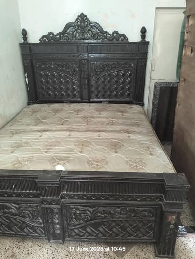 double bed with dressing table