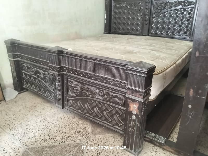 double bed with dressing table 3