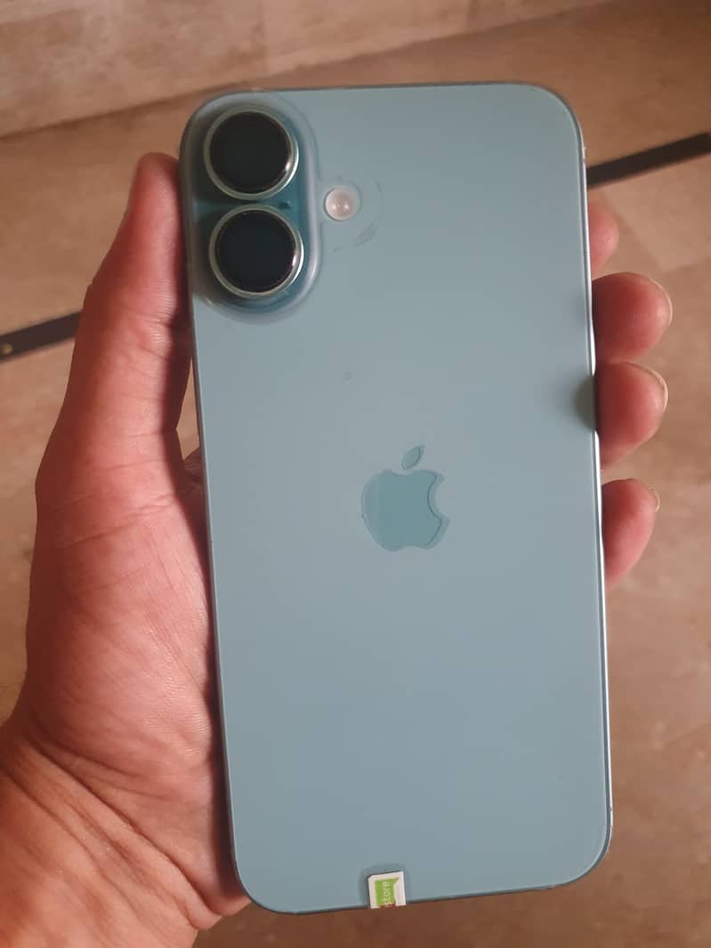 Apple iPhone 16 Plus 0
