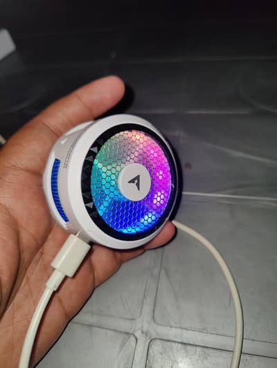 Piva X30 Mobile Cooling fan