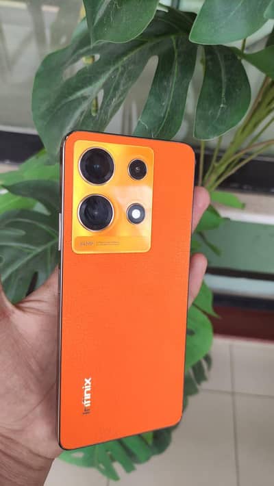 Infinix Note 30
