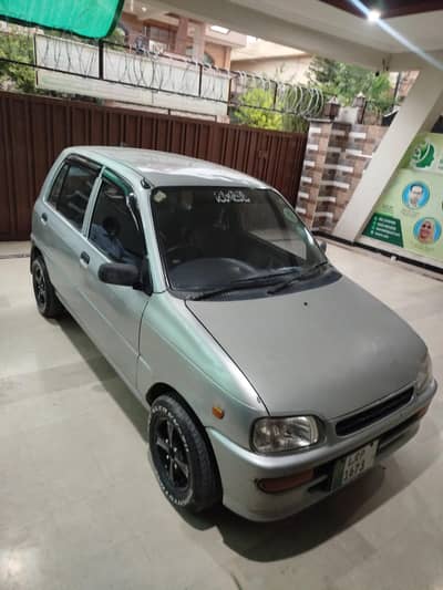 Daihatsu Cuore 2003