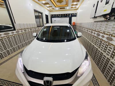 Honda Vezel 2015