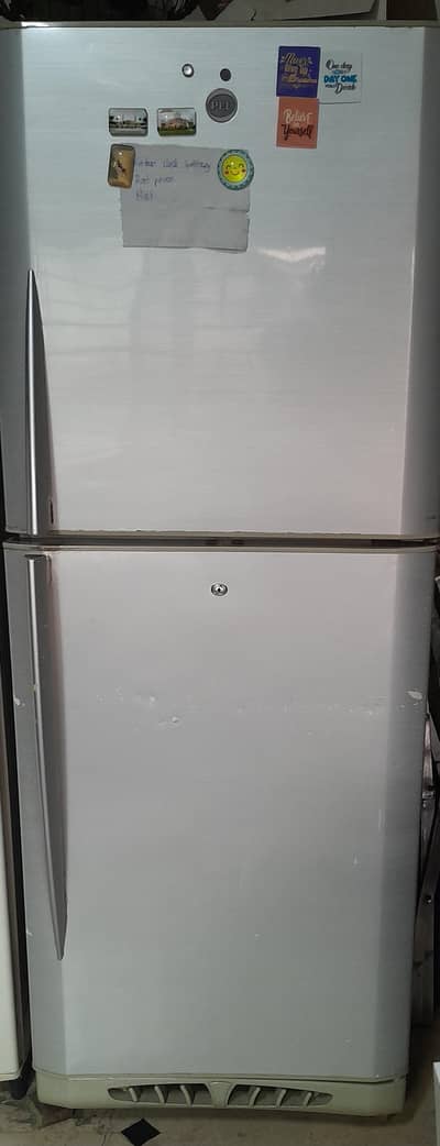 pel full size refrigerator