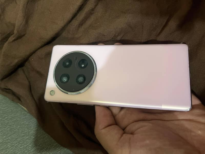 Infinix Zero 40 7