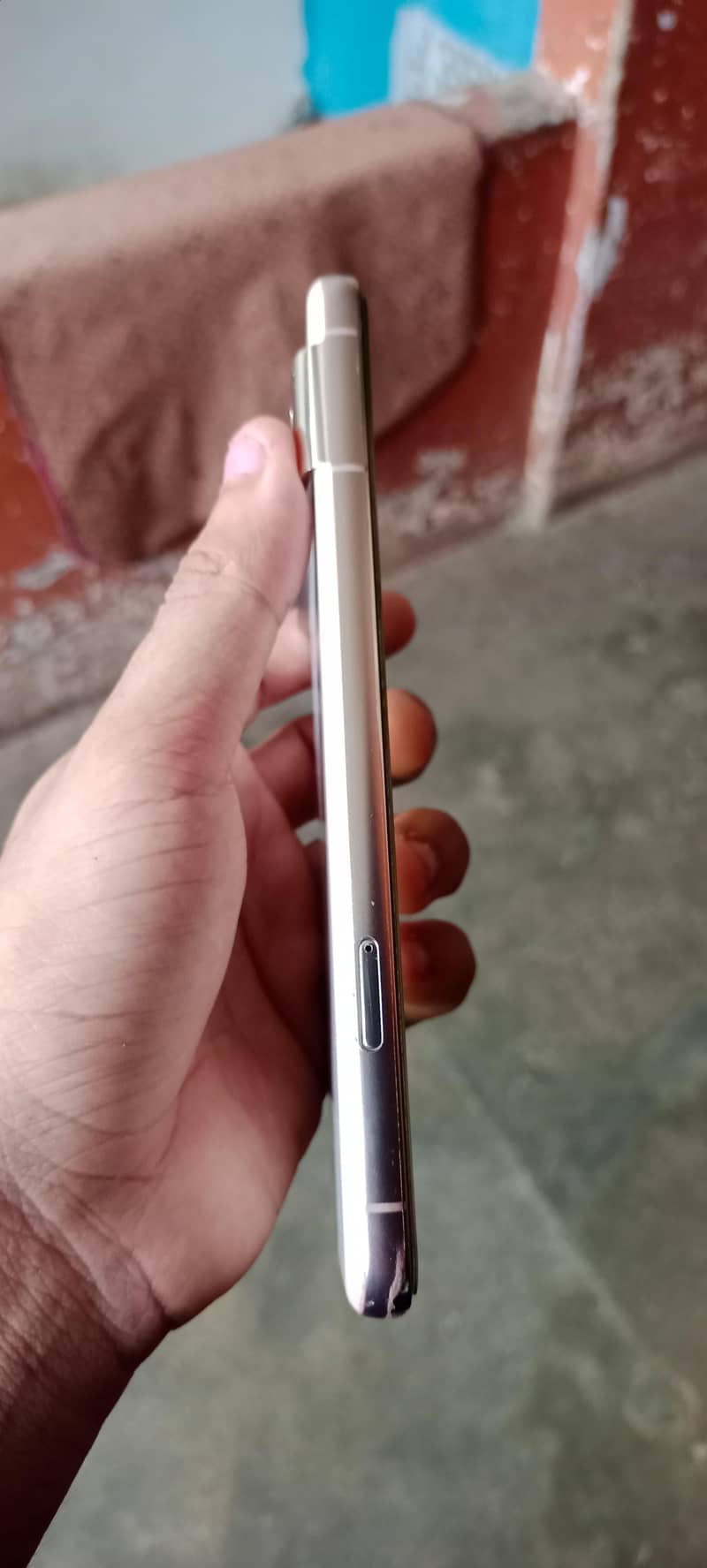 Google Pixel 8 Pro 2