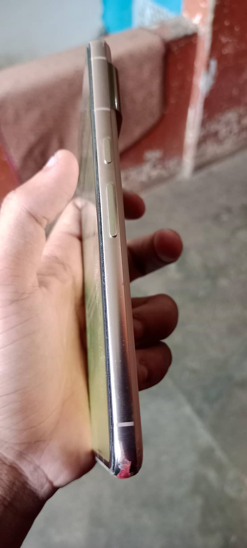 Google Pixel 8 Pro 3