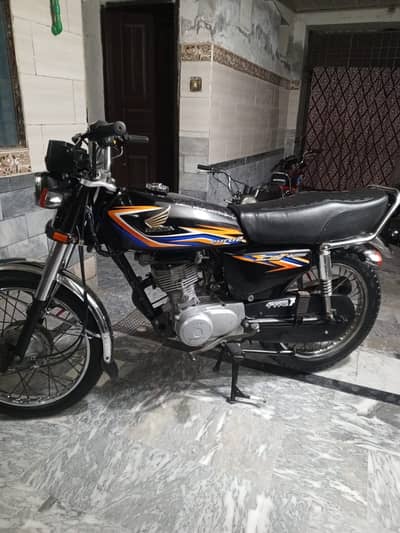 Honda 125 condition 10 by 10