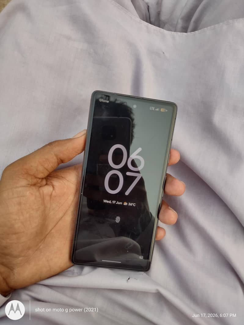 Google Pixel 7a 1