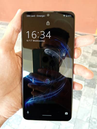 Sharp aquos zero 5g