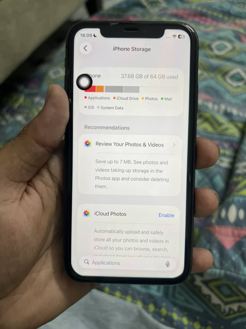 Apple iPhone 11 7