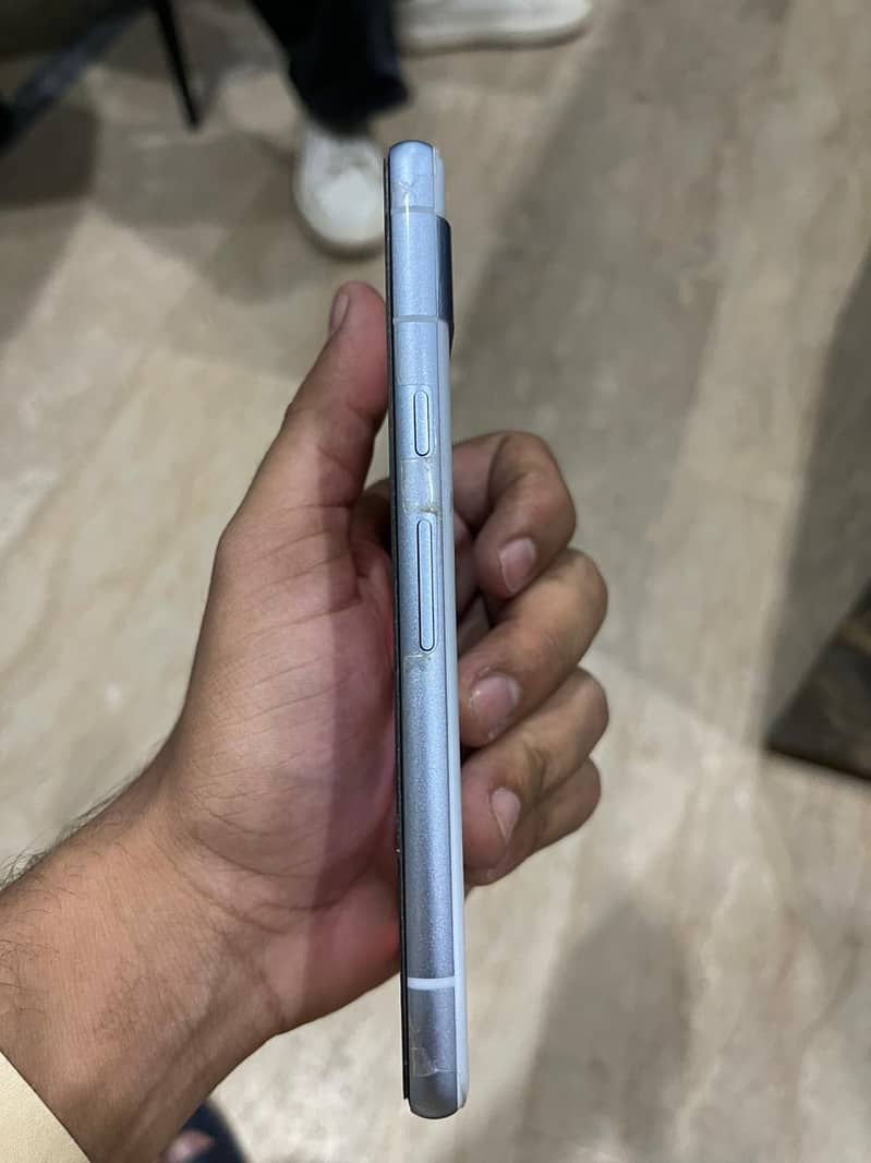 Google Pixel 7a 1