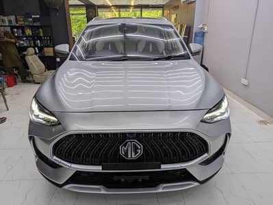 MG HS PHEV 2025