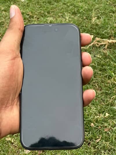 Apple iPhone 16