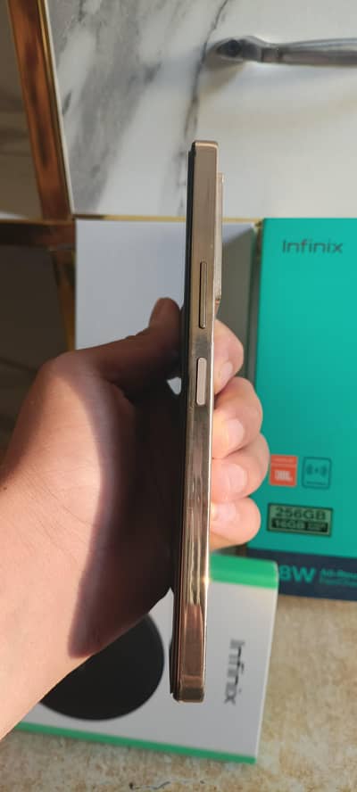 Infinix Note 30 Pro