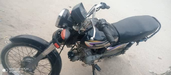 ohk. gadi he koi Kam nh h. . only call 03118948233