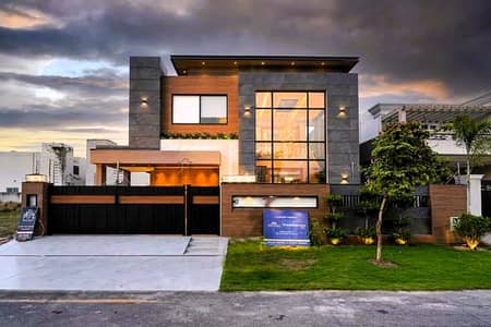 Near Mcdonald's Fully Furnished 1 Kanal Most Beautiful Luxury Bungalow for Sale