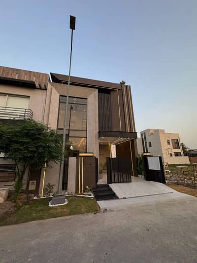 5 Marla Brand New House Available for Sale in DHA Phase 7 Lahore Hot Location