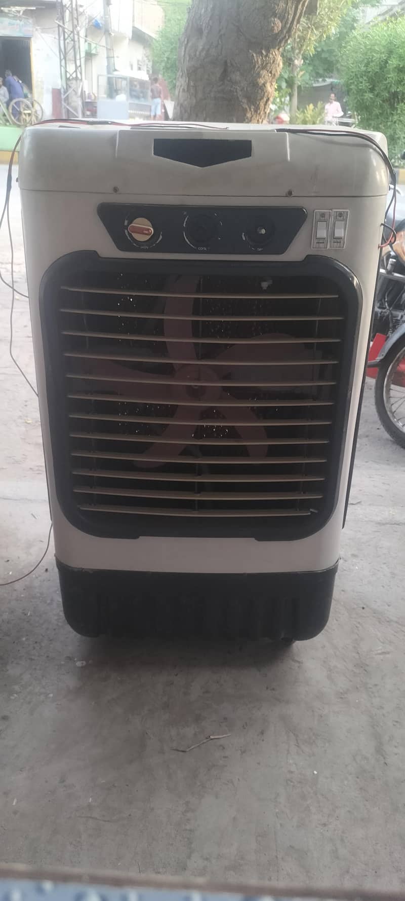 ac DC coolar 0