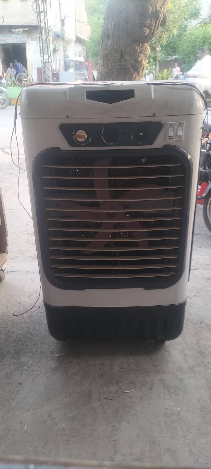 ac DC coolar 1
