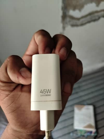 realme charger