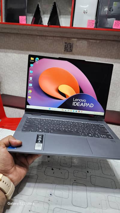 Lenovo idea ped  13Th g 8gb dd5 ram 512 gb nvme tuch x 360