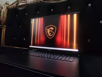Titan 18 HX AI A2XWJG, Gaming Laptop, urgent sell