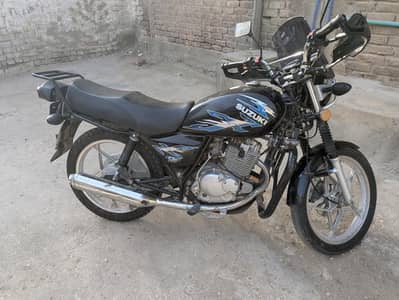 Suzuki gs 150 Se