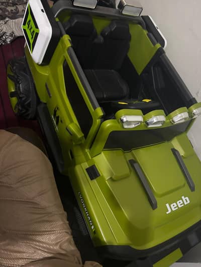 toy jeep