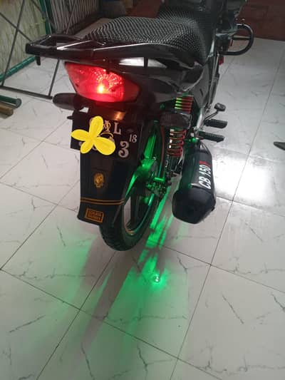 i am selling my honda cb 150 f 17 bata 18 model hy  030358103999
