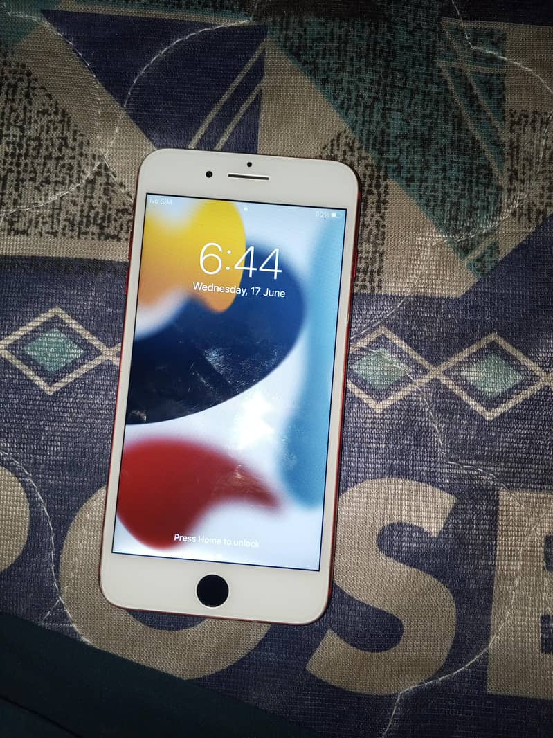 Apple iPhone 7 Plus 1